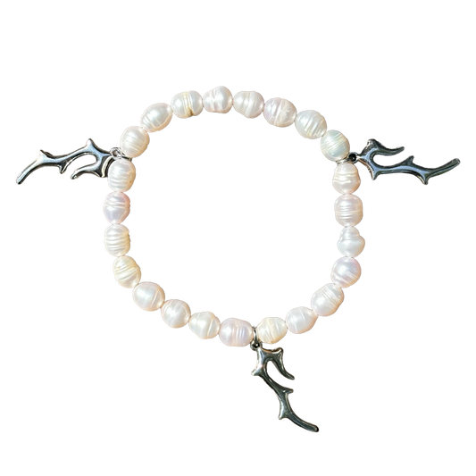 growth - pearl bracelet